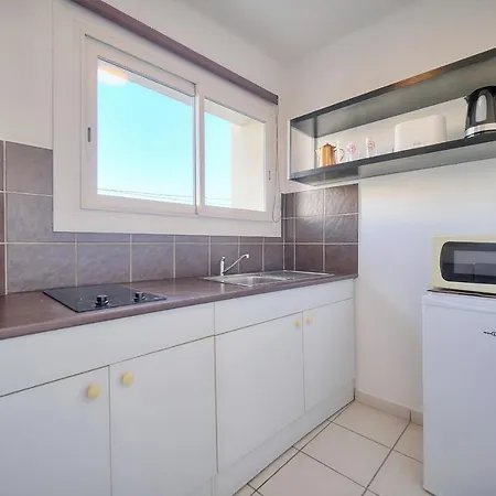 A0b190 Studio Confortable Proche Centre Cannes